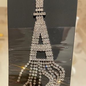 NIB Retrofete Earrings